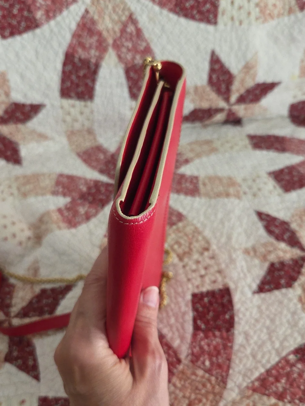 Marc Jacobs Red Leather Crossbody Bag Clutch Wallet with Removable Gold Chain